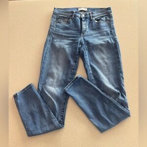 Women GAP skinny jeans